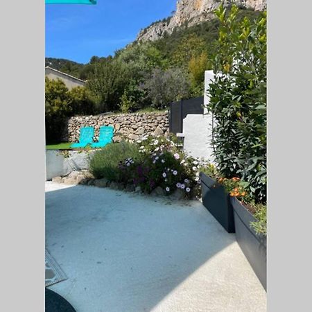 Maison Avec Jardin, Parking Entre Mer Et Montagne Le Revest-le-Eaux Exterior photo