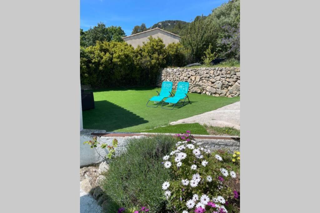 Maison Avec Jardin, Parking Entre Mer Et Montagne Le Revest-le-Eaux Exterior photo